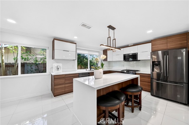 Detail Gallery Image 11 of 47 For 26704 Hawkhurst Dr, Rancho Palos Verdes,  CA 90275 - 4 Beds | 3 Baths