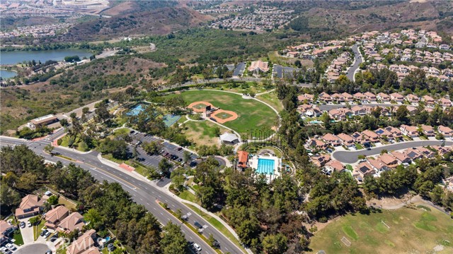 Detail Gallery Image 36 of 44 For 98 Tierra Montanosa, Rancho Santa Margarita,  CA 92688 - 3 Beds | 3 Baths