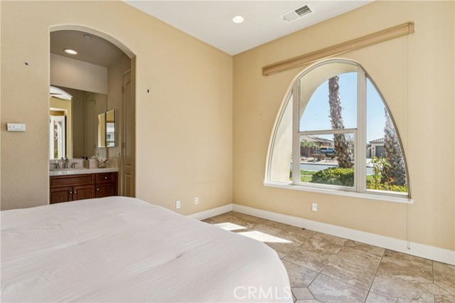 Detail Gallery Image 67 of 74 For 19262 Monterey St, Apple Valley,  CA 92308 - 5 Beds | 5/1 Baths