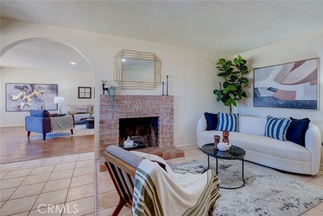 Detail Gallery Image 7 of 34 For 761 Fordland Ave, La Verne,  CA 91750 - 4 Beds | 2 Baths
