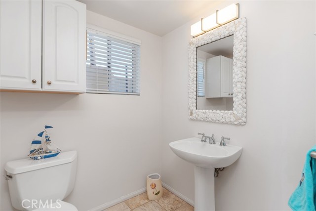 Detail Gallery Image 17 of 48 For 137 W Avenida Cornelio, San Clemente,  CA 92672 - 3 Beds | 2/1 Baths