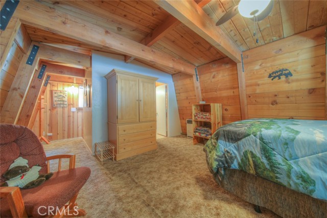 42608 Cedar Avenue, Big Bear Lake CA: https://media.crmls.org/medias/312fe0d3-b5f8-4e19-9432-241e283d4e5e.jpg