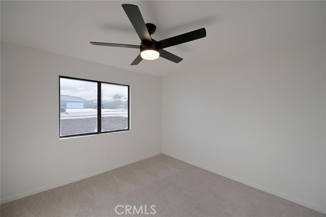 Detail Gallery Image 13 of 33 For 15650 Pohez, Apple Valley,  CA 92307 - 4 Beds | 2 Baths