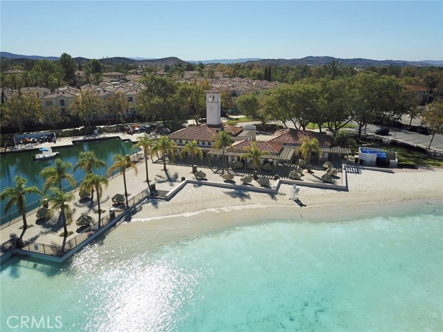 7 Santolina, Rancho Santa Margarita CA: https://media.crmls.org/medias/313124ff-7d37-4b4f-b5b2-b5b8ff54f1f3.jpg