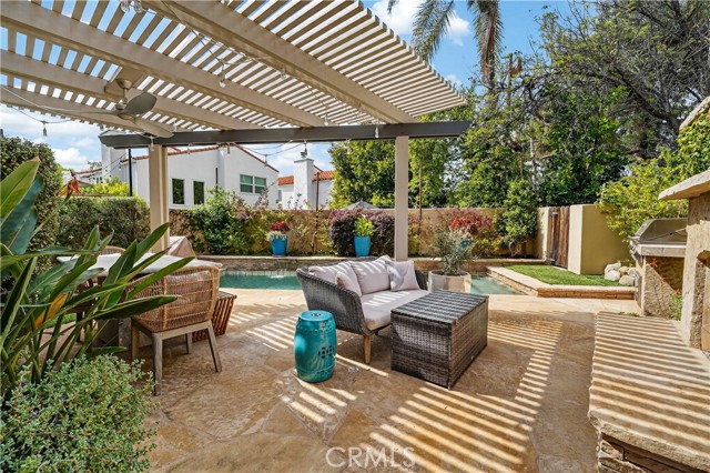 Detail Gallery Image 27 of 32 For 23039 Park Privado, Calabasas,  CA 91302 - 3 Beds | 3 Baths