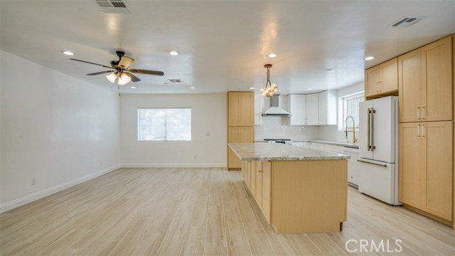 Detail Gallery Image 20 of 65 For 24306 Gilmore St, West Hills,  CA 91307 - 4 Beds | 2 Baths