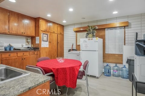 10850 Atlantic Avenue, Lynwood, California 90262, ,Commercial Lease,For Rent,10850 Atlantic Avenue,CRRS25003062