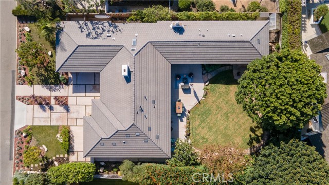 128 Rocky Point Road, Palos Verdes Estates, California 90274, 4 Bedrooms Bedrooms, ,5 BathroomsBathrooms,Residential,For Sale,Rocky Point,SB24213372