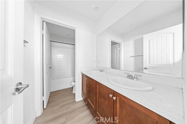 Detail Gallery Image 15 of 39 For 15609 Paprika Ln, Fontana,  CA 92336 - 4 Beds | 3 Baths