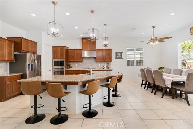 Detail Gallery Image 20 of 43 For 9119 Claro De Luna Dr, Bakersfield,  CA 93314 - 4 Beds | 2/1 Baths
