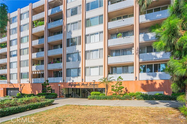 Detail Gallery Image 1 of 21 For 421 S La Fayette Park Pl #715,  Los Angeles,  CA 90057 - 1 Beds | 1 Baths