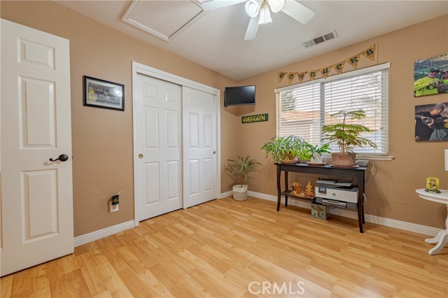 Detail Gallery Image 24 of 63 For 726 Nighthawk, Merced,  CA 95340 - 4 Beds | 3 Baths