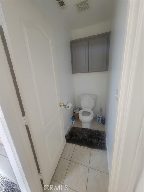 21961 Thunderbird, Apple Valley CA: https://media.crmls.org/medias/3133c0e2-4dd3-4e99-9324-f5aa48175bdc.jpg