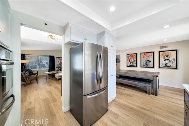 Detail Gallery Image 11 of 44 For 2809 Olive Ln, Santa Ana,  CA 92706 - 4 Beds | 2 Baths