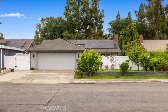 22361 Torino, Laguna Hills CA: https://media.crmls.org/medias/3134ec4e-4607-4402-a63e-3bed82594cb9.jpg