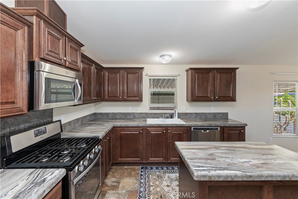 MLS #IG25179398 image #24