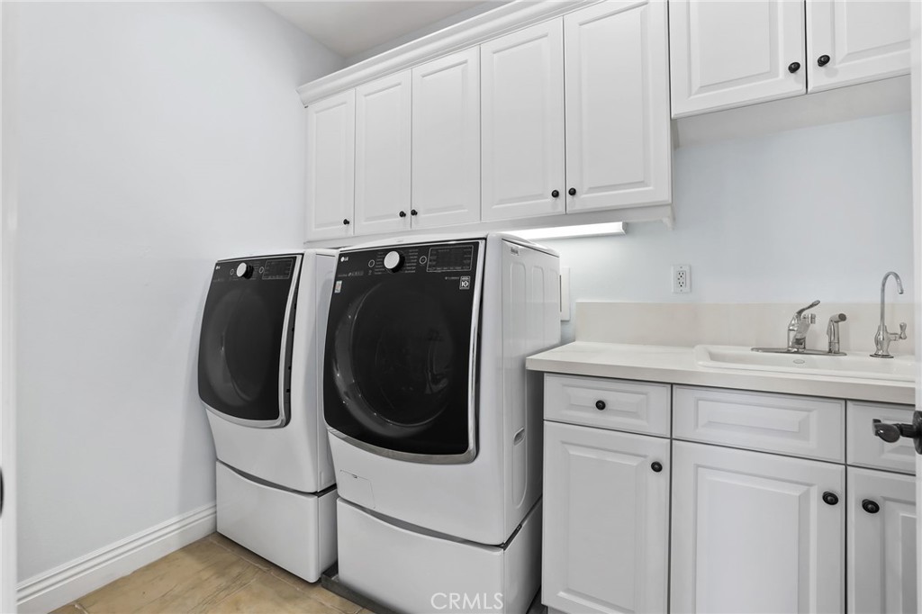 MLS #OC25219998 image #40