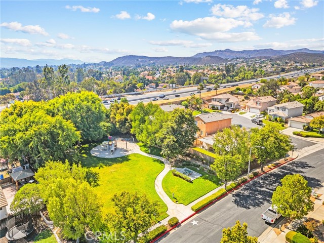 24795 Shady Pine Court, Murrieta CA: https://media.crmls.org/medias/3136e67a-650f-4f6d-ba78-769c87d42c60.jpg