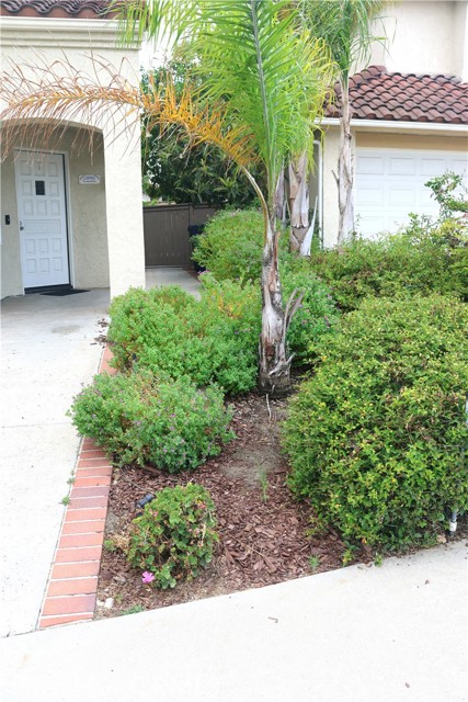 26002 Dundee Drive, Lake Forest CA: https://media.crmls.org/medias/31375ae5-33e0-4816-8fe3-685aa1a9fd68.jpg