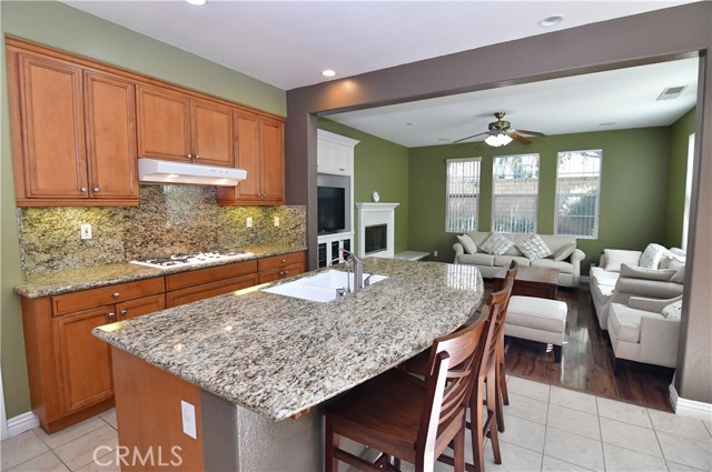 Detail Gallery Image 11 of 36 For 10 Coriander, Irvine,  CA 92603 - 4 Beds | 3 Baths