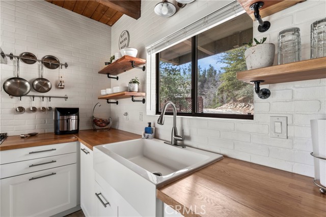 Detail Gallery Image 37 of 46 For 134 St Andrews Dr, Lake Arrowhead,  CA 92352 - 3 Beds | 2/1 Baths