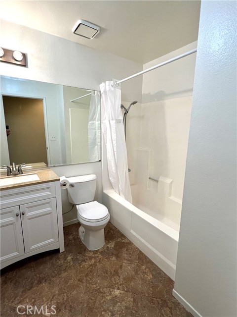 Detail Gallery Image 29 of 33 For 27949 Tyler Ln #346,  Canyon Country,  CA 91387 - 3 Beds | 2 Baths