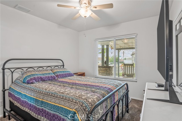 7483 Catalpa Avenue, Highland CA: https://media.crmls.org/medias/3138f716-d34f-4798-8fa7-c934884dc114.jpg