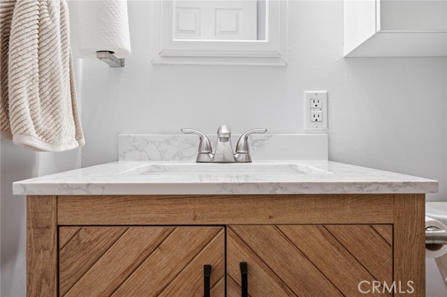 12824 Osborne photo 25