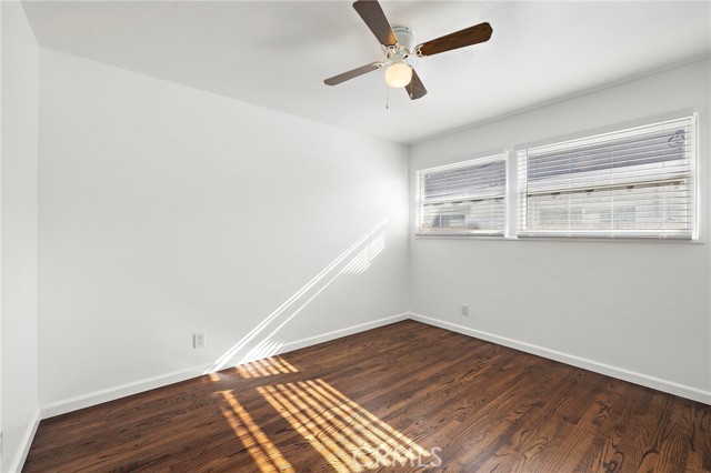 Detail Gallery Image 16 of 17 For 364 East 18th Street, Costa Mesa,  CA 92627 - 2 Beds | 1 Baths