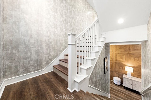 Detail Gallery Image 26 of 75 For 27 Alessio, Lake Forest,  CA 92630 - 5 Beds | 4/2 Baths