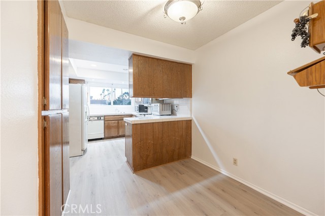 Detail Gallery Image 10 of 20 For 1344 5th St #17,  Glendale,  CA 91201 - 2 Beds | 2 Baths