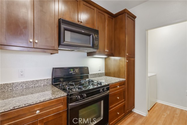 Detail Gallery Image 4 of 32 For 1329 Scholarship, Irvine,  CA 92612 - 2 Beds | 2 Baths