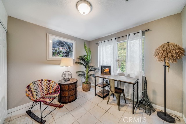 Detail Gallery Image 18 of 26 For 22 La Costa, Laguna Beach,  CA 92651 - 3 Beds | 2/1 Baths