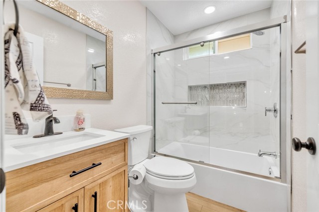 21020 Bryan Circle, Walnut CA: https://media.crmls.org/medias/313ab5a0-4d77-4023-b365-4a769d9a7a2f.jpg