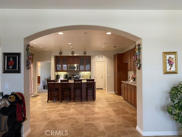 Detail Gallery Image 4 of 32 For 133 Cascade Ck, Beaumont,  CA 92223 - 2 Beds | 2 Baths