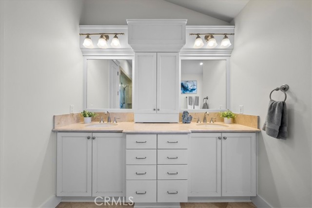 1900 Walnut Avenue, Manhattan Beach, California 90266, 5 Bedrooms Bedrooms, ,4 BathroomsBathrooms,Residential,Sold,Walnut,SB21229114