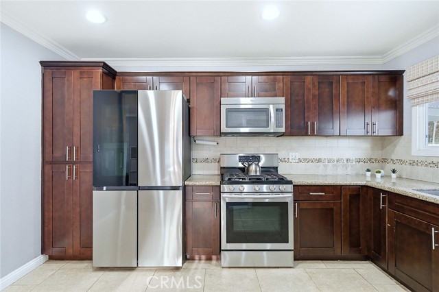 Detail Gallery Image 9 of 35 For 8606 Bright Ave, Whittier,  CA 90602 - 3 Beds | 1 Baths