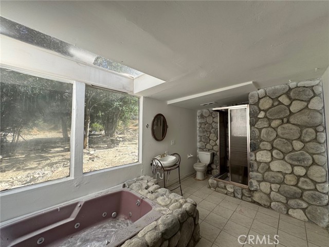 Detail Gallery Image 13 of 43 For 28869 Paradise Rd, Castaic,  CA 91384 - 3 Beds | 2 Baths