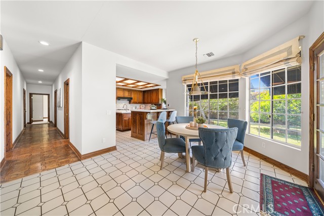 519 Connie Rae Way, Arcadia CA: https://media.crmls.org/medias/313cea24-da25-418d-ad81-bb2870363871.jpg