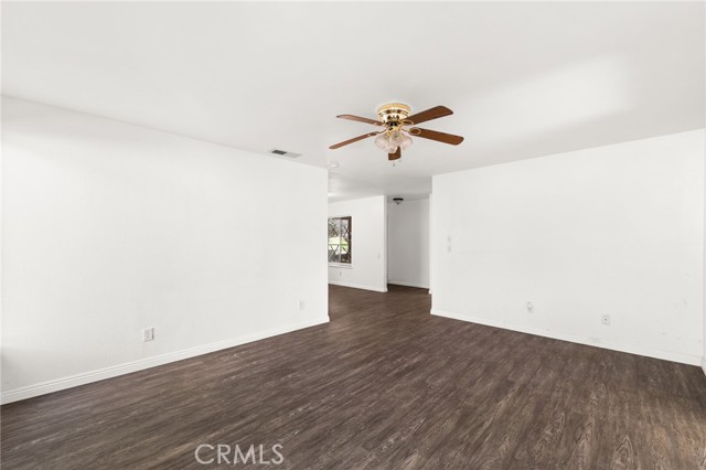 Detail Gallery Image 10 of 38 For 1469 W Marshall Bld, San Bernardino,  CA 92405 - 4 Beds | 2 Baths