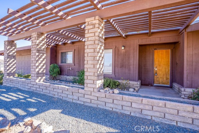 Detail Gallery Image 7 of 52 For 19801 Talihina Rd, Apple Valley,  CA 92307 - 3 Beds | 2 Baths