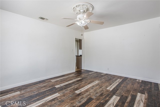 Detail Gallery Image 23 of 54 For 240 E 52nd St, San Bernardino,  CA 92404 - 4 Beds | 2/1 Baths