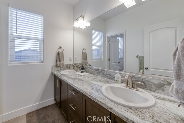 Image 31 of 59 For 1042 Beaver Pond