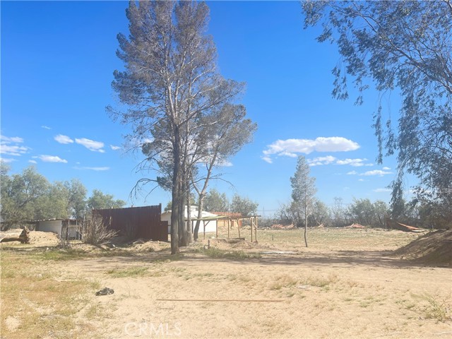 45200 Camelot Drive, Yermo, California 92398, 2 Bedrooms Bedrooms, ,2 BathroomsBathrooms,Single Family Residence,For Sale,Camelot,SW24236025