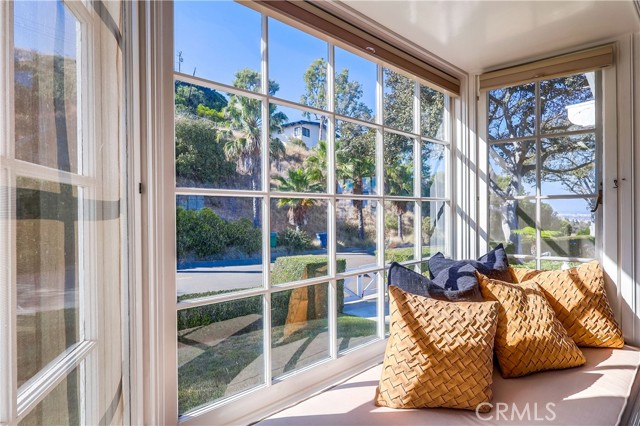 Detail Gallery Image 9 of 66 For 2212 Chandeleur Dr, Rancho Palos Verdes,  CA 90275 - 4 Beds | 4 Baths