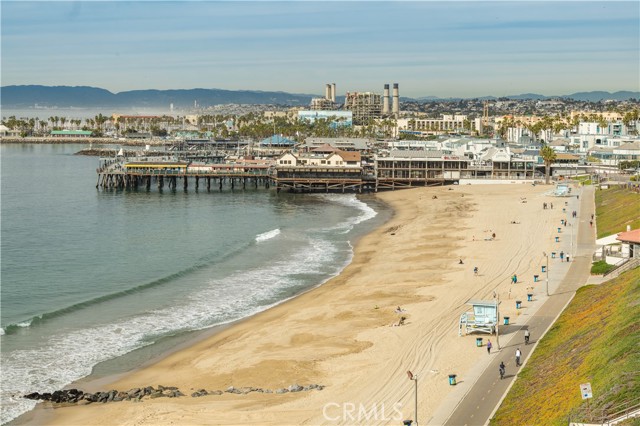 Detail Gallery Image 29 of 30 For 565 Esplanade #202,  Redondo Beach,  CA 90277 - 1 Beds | 1 Baths