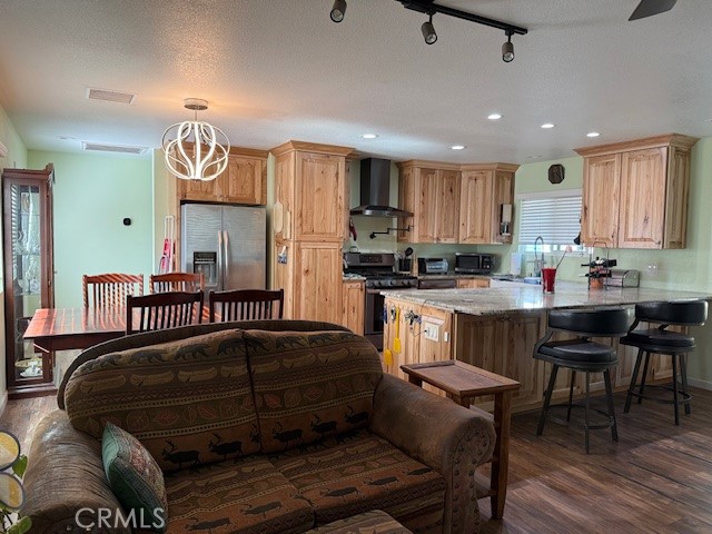 Detail Gallery Image 13 of 67 For 39468 Summit Dr, Oakhurst,  CA 93644 - 4 Beds | 3 Baths