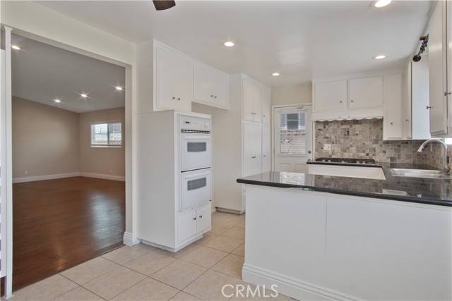 Detail Gallery Image 7 of 28 For 4416 W 234th, Torrance,  CA 90505 - 4 Beds | 2 Baths