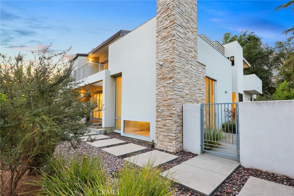225 N Lima Street Sierra Madre img 5
