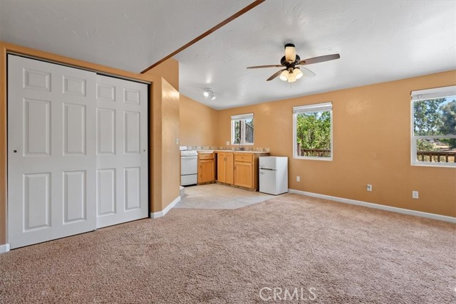553 Well Road, Templeton CA: https://media.crmls.org/medias/31417ba7-fbcf-432b-a25c-4594e06d4f86.jpg